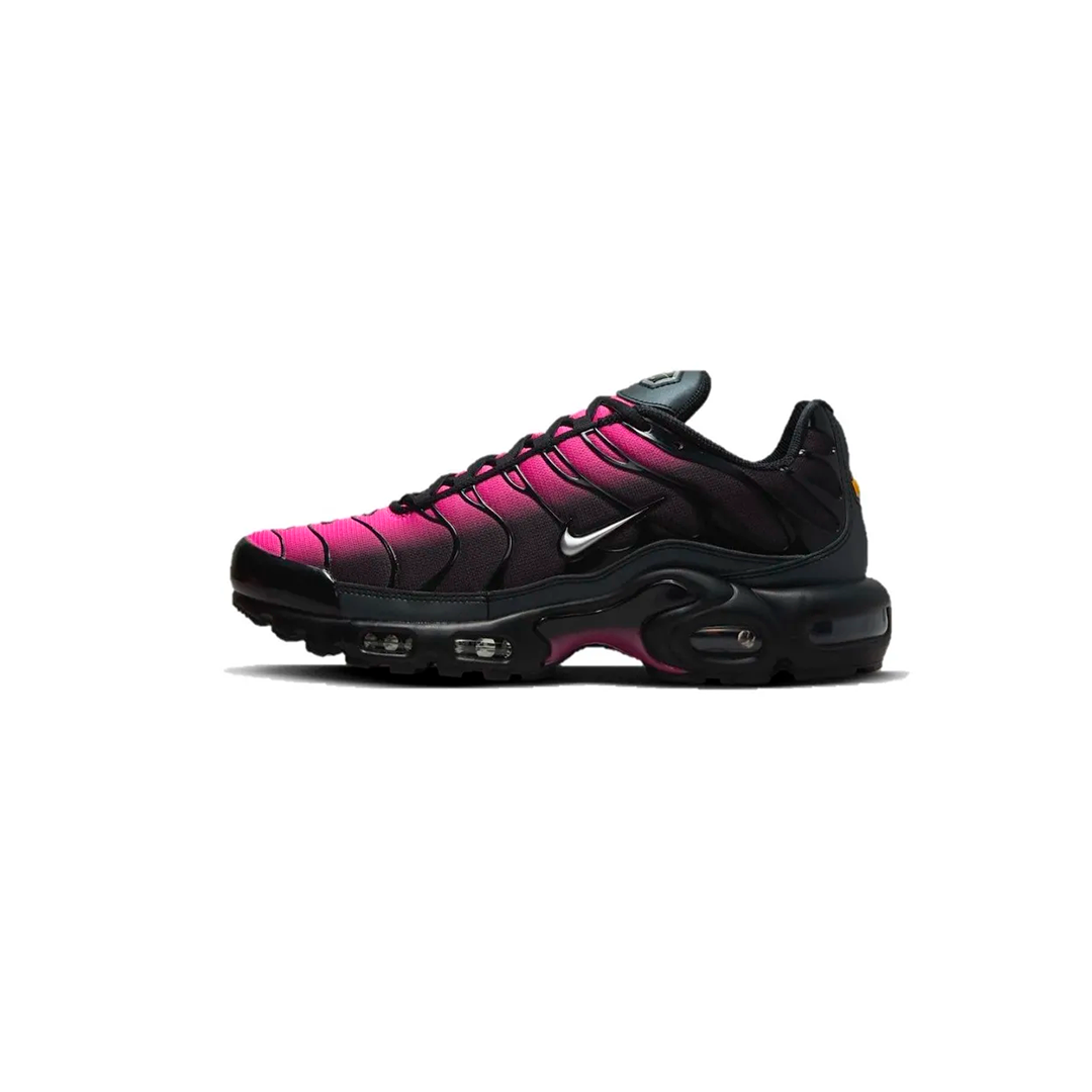 Nike-TN-Black-Pink.png