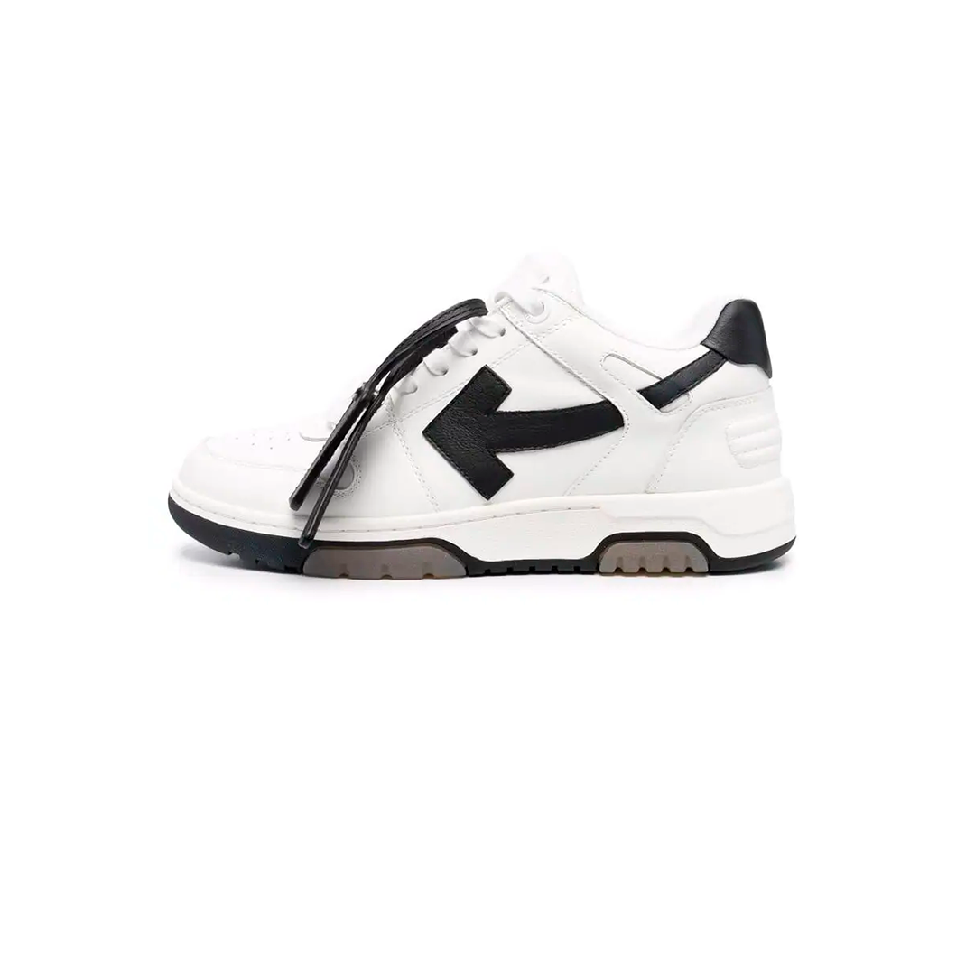 Off-White-OOO-Black-Arrow.png